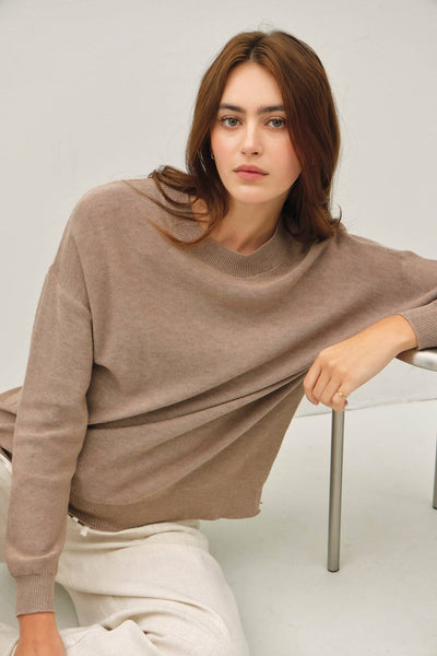 SLIGHTLY OVERSIZED DROP SHOULDER SWEATER TOP