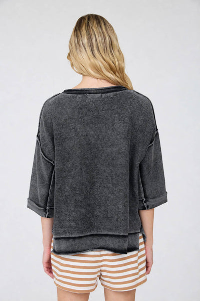 WASHED INVERTED SEAM SHORT SLEEVE TOP