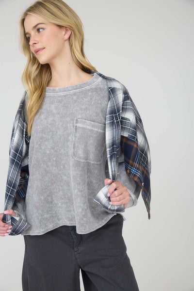 WASHED POCKET LONG SLEEVE RIB KNIT TOP