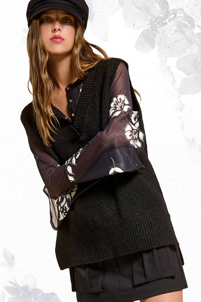 Oversized Soft Knit Sweater Vest