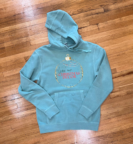 Livin' on Christmas Decor