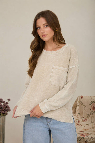 WASHED POCKET LONG SLEEVE RIB KNIT TOP